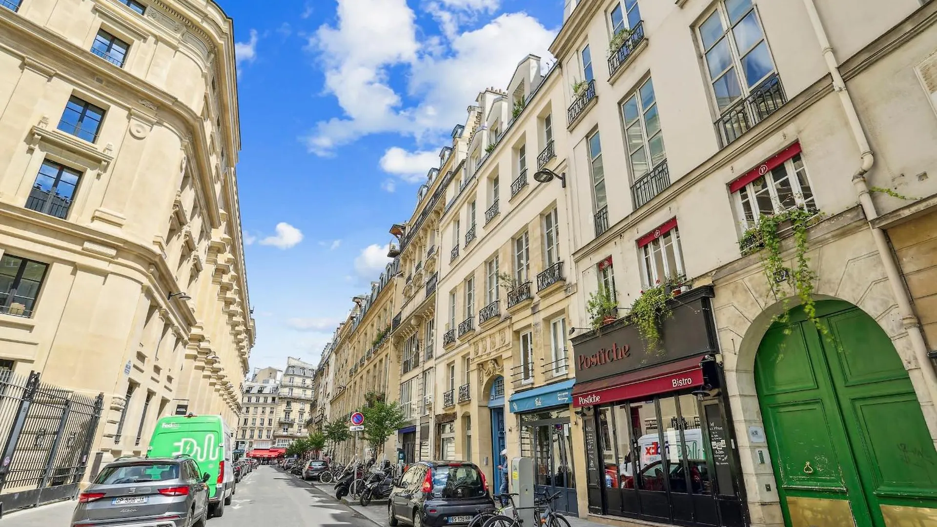 Central Paris & Louvre - 1Br - Cityapartmentstay 法国